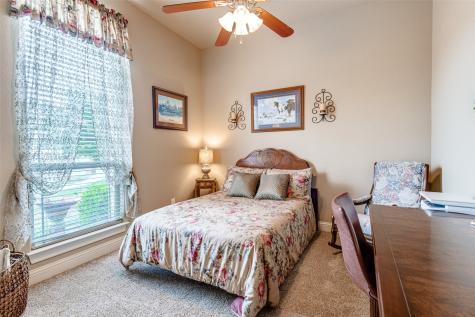 902 Saint Matthew Circle Royse City TX 75189