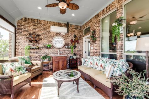 902 Saint Matthew Circle Royse City TX 75189