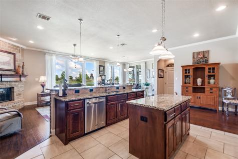 902 Saint Matthew Circle Royse City TX 75189