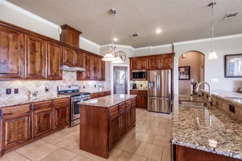 902 Saint Matthew Circle Royse City TX 75189
