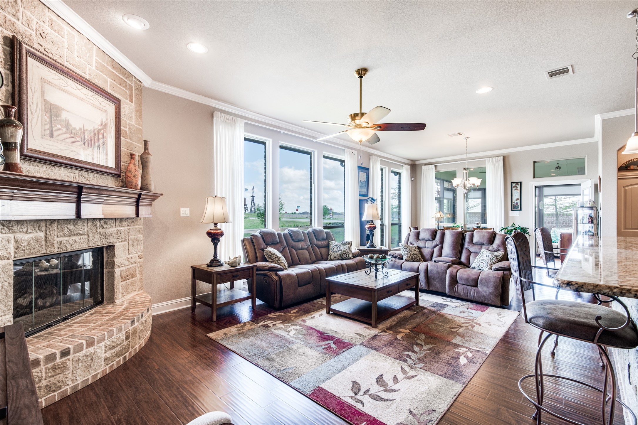 902 Saint Matthew Circle Royse City TX 75189