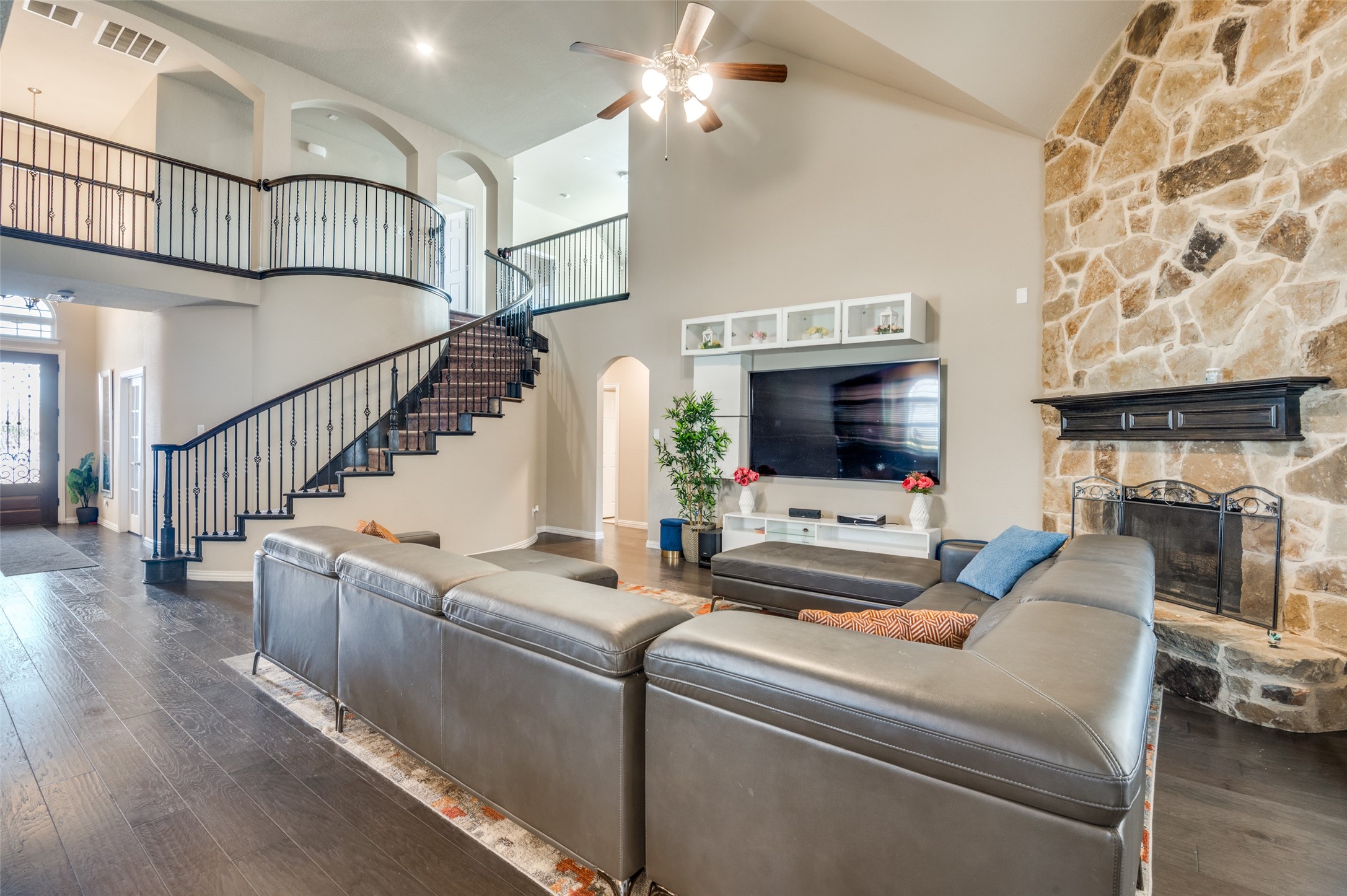 3449 Ava Drive Midlothian TX 76065