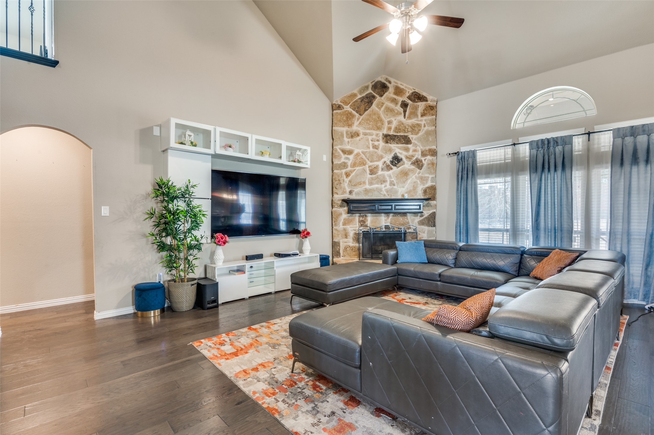 3449 Ava Drive Midlothian TX 76065