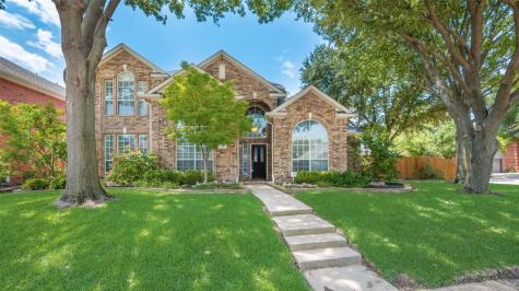 5017 Sandestin Court Garland TX 75044