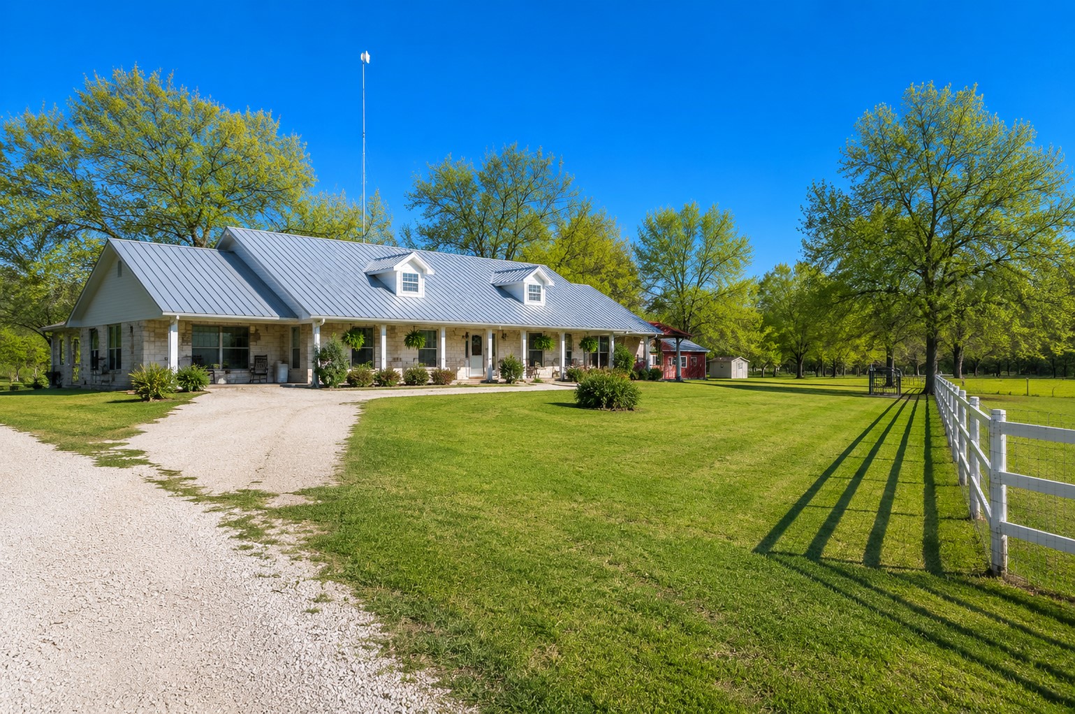 168 Country Drive Waco TX 76705