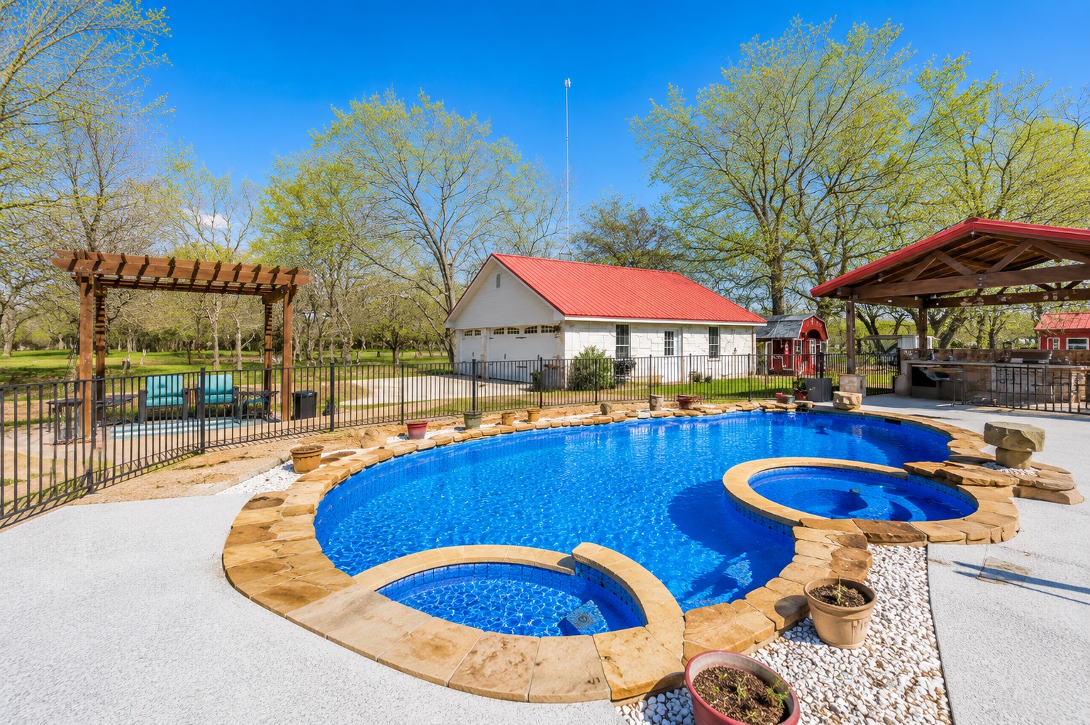 168 Country Drive Waco TX 76705