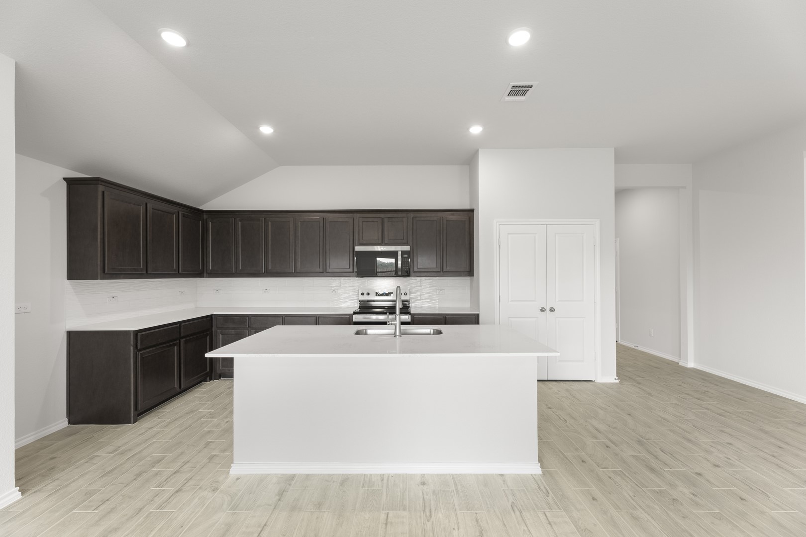 8108 Kingfisher Road Pilot Point TX 76258