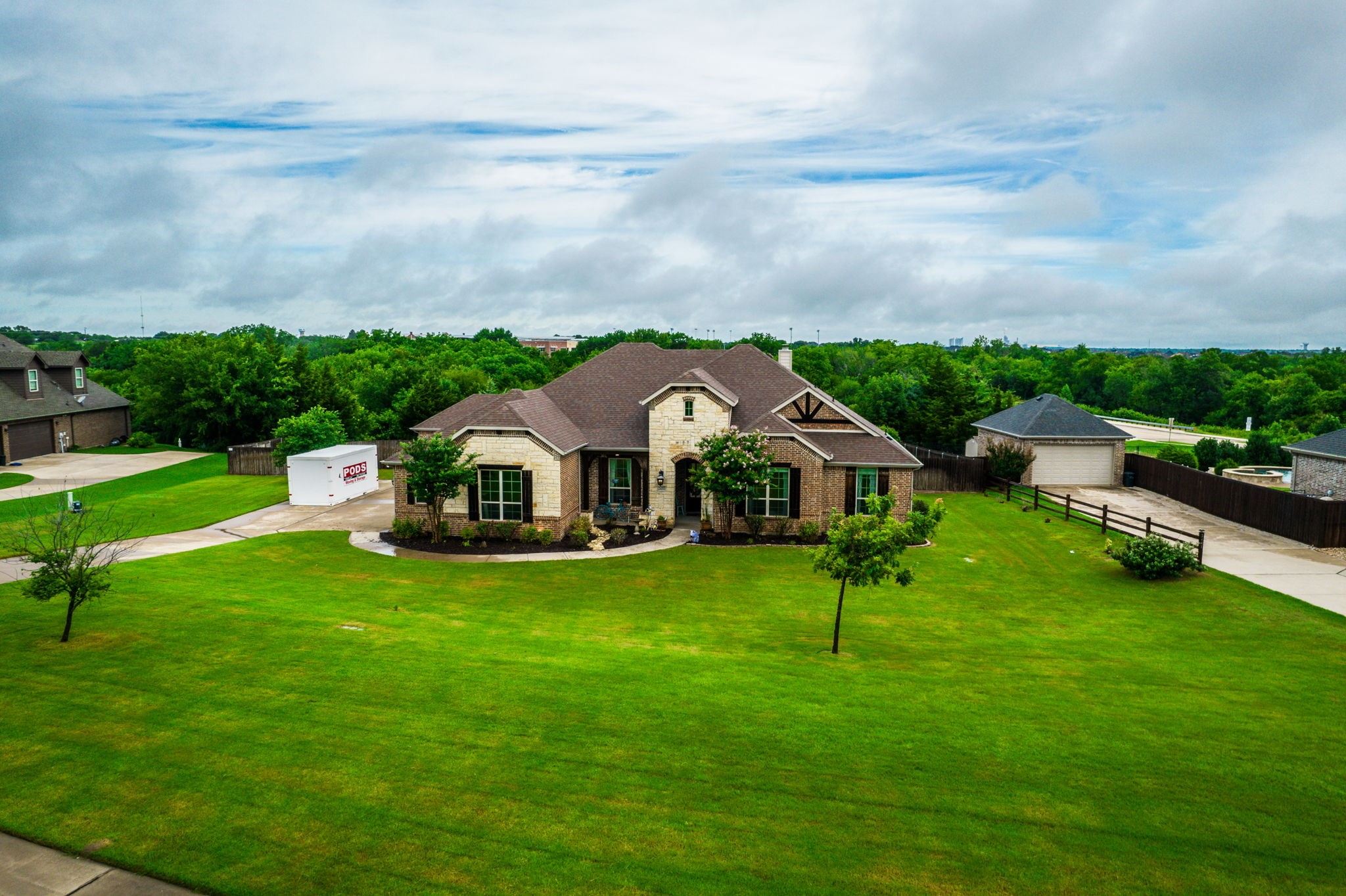 2431 Pergola Court W Midlothian TX 76065