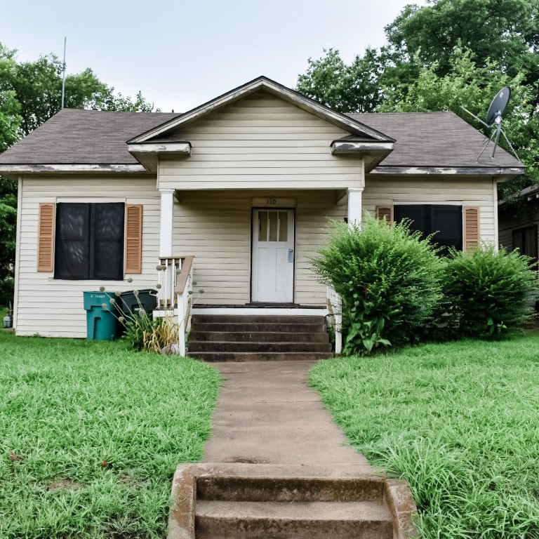 110 S Grand Avenue Sherman TX 75090