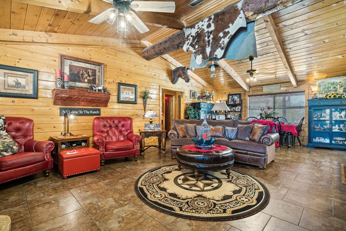 4155 County Road 188 Stephenville TX 76401