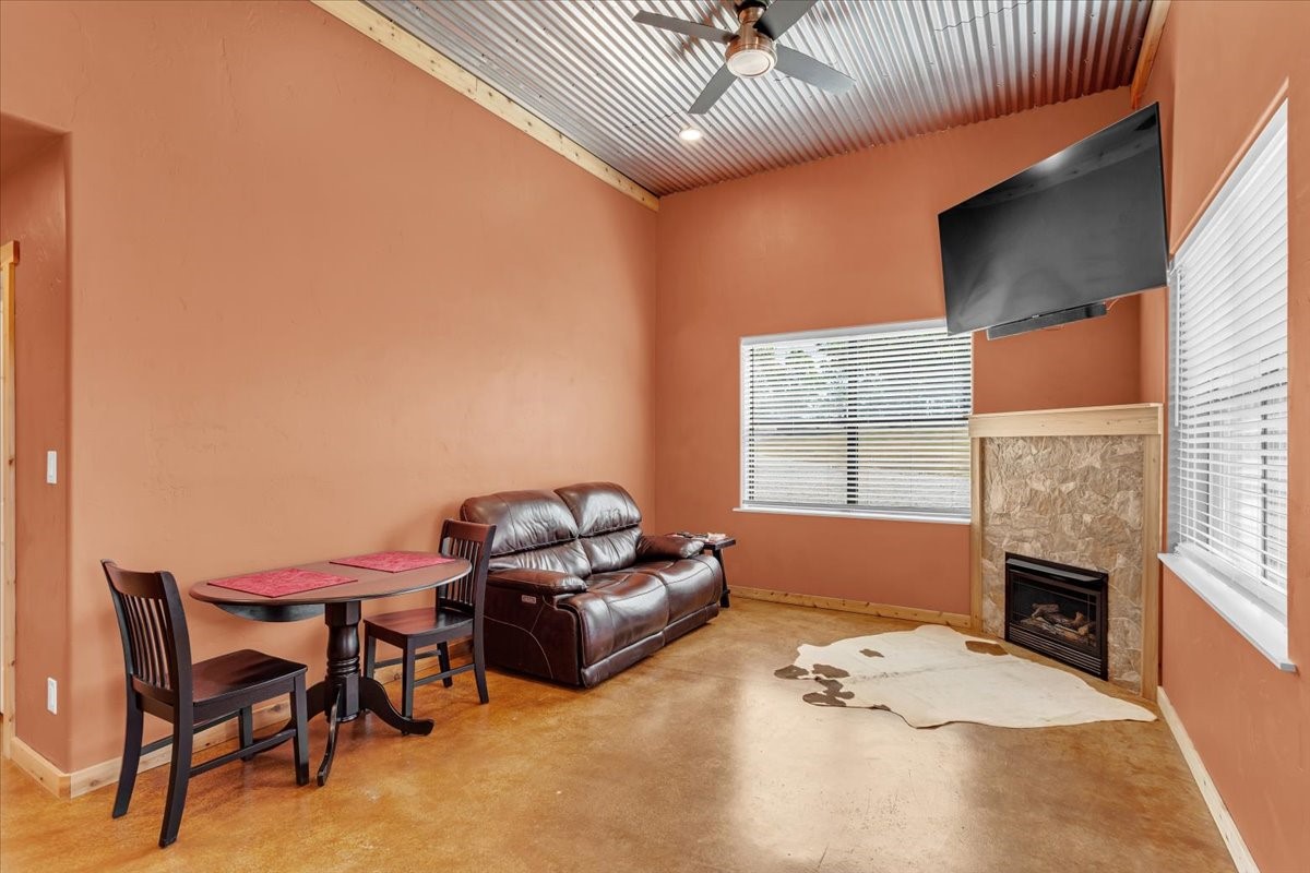580 Homer Smith Road Van Alstyne TX 75495