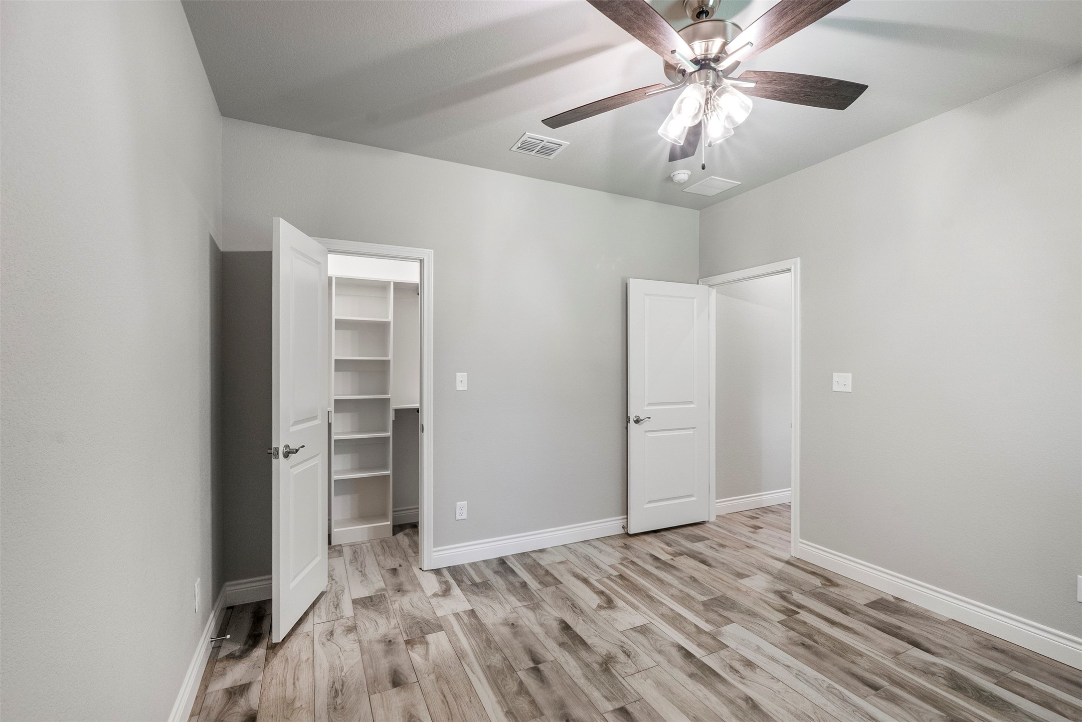 10301 Ravenswood Road Granbury TX 76049