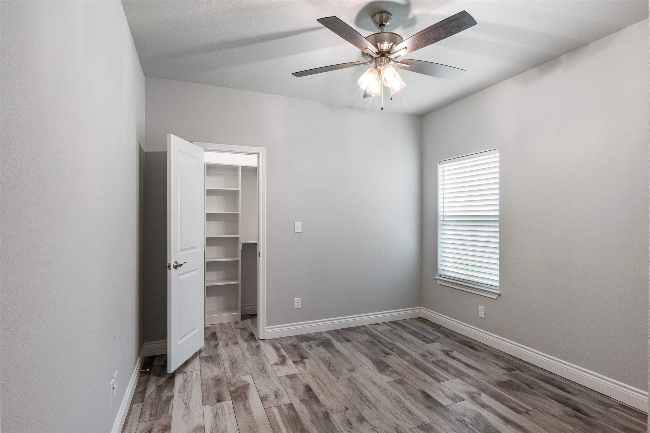 10301 Ravenswood Road Granbury TX 76049