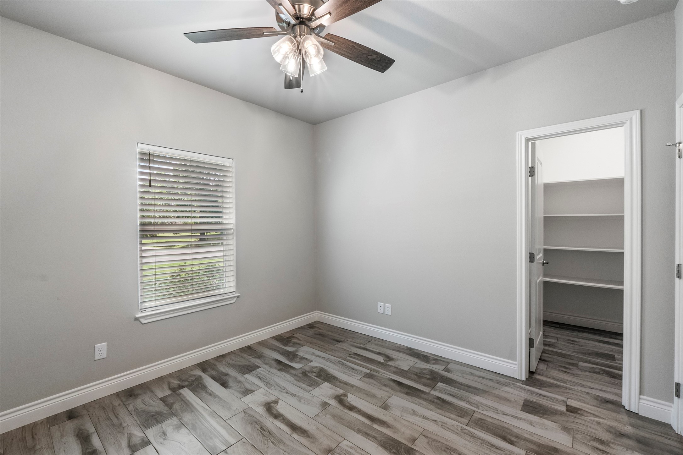 10301 Ravenswood Road Granbury TX 76049