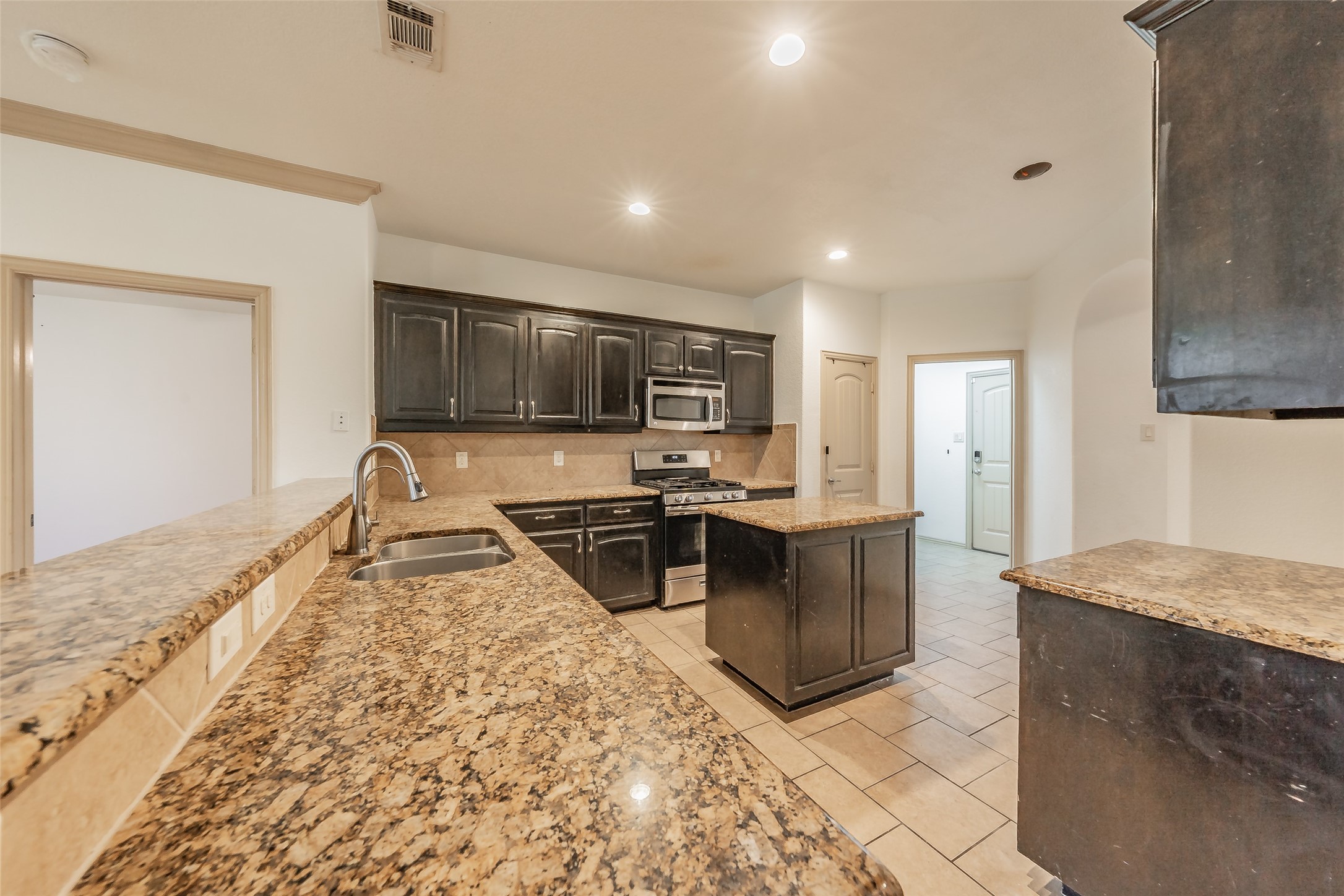 3316 Lone Tree Lane Fort Worth TX 76244