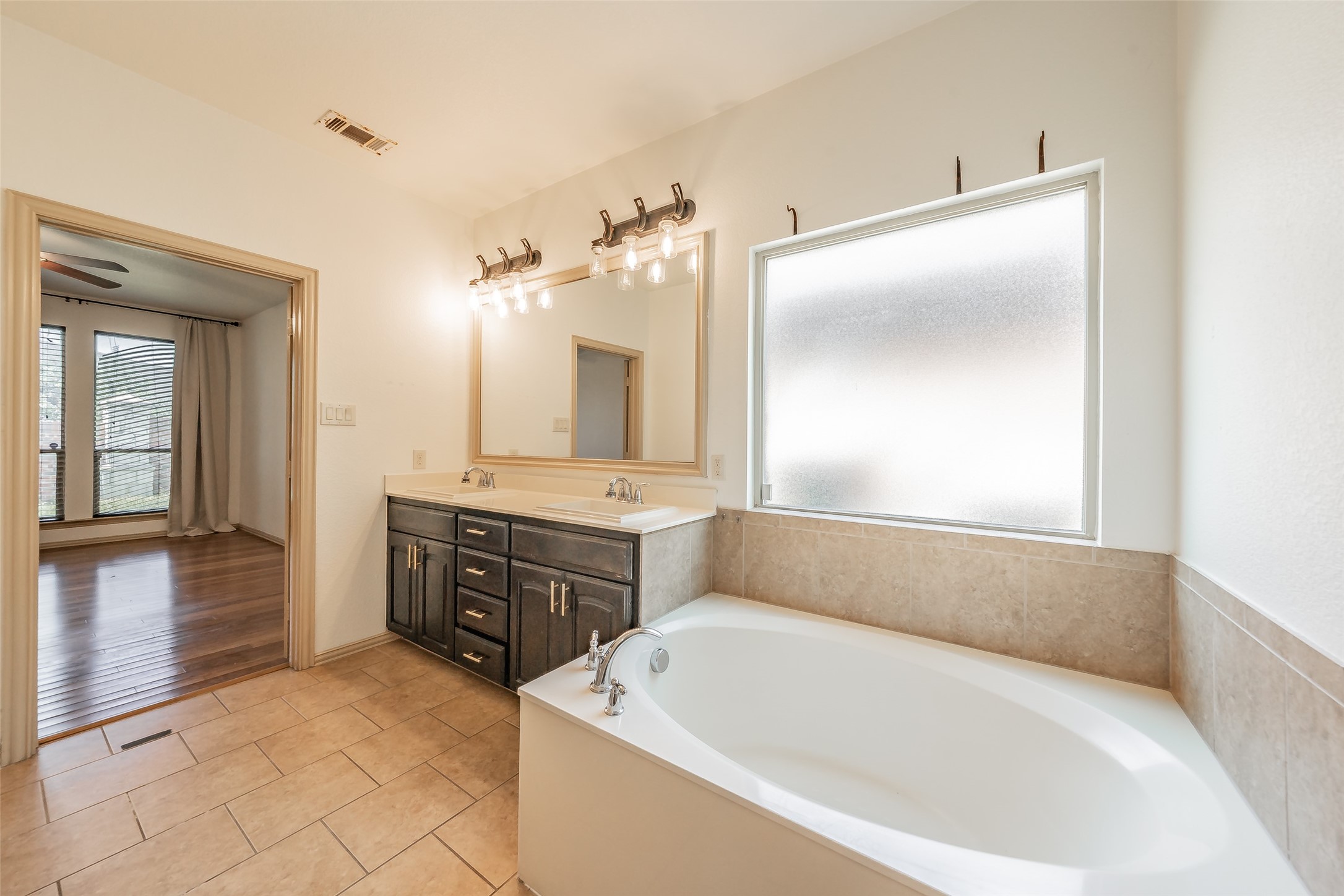 3316 Lone Tree Lane Fort Worth TX 76244