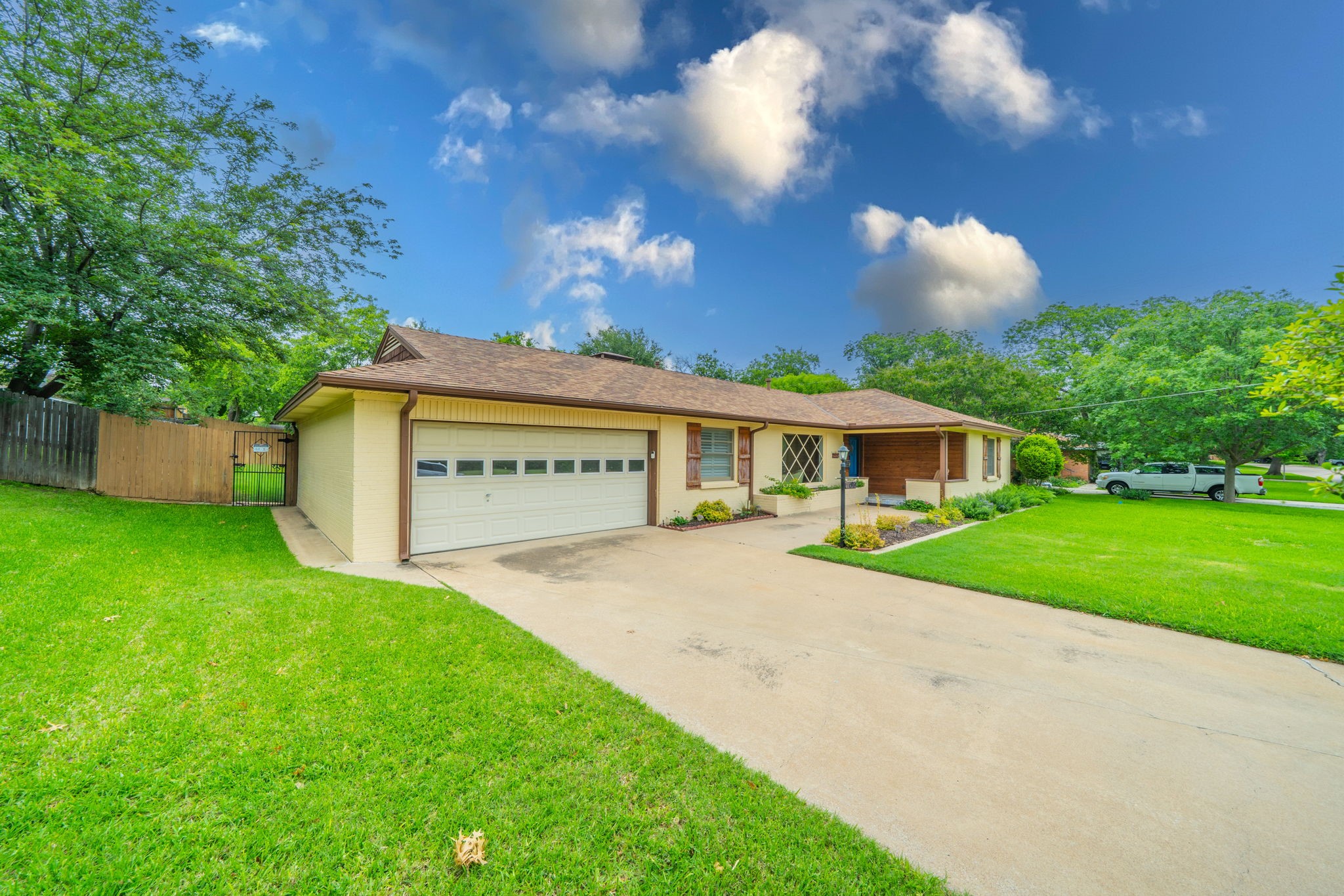 6924 Bal Lake Drive Fort Worth TX 76116