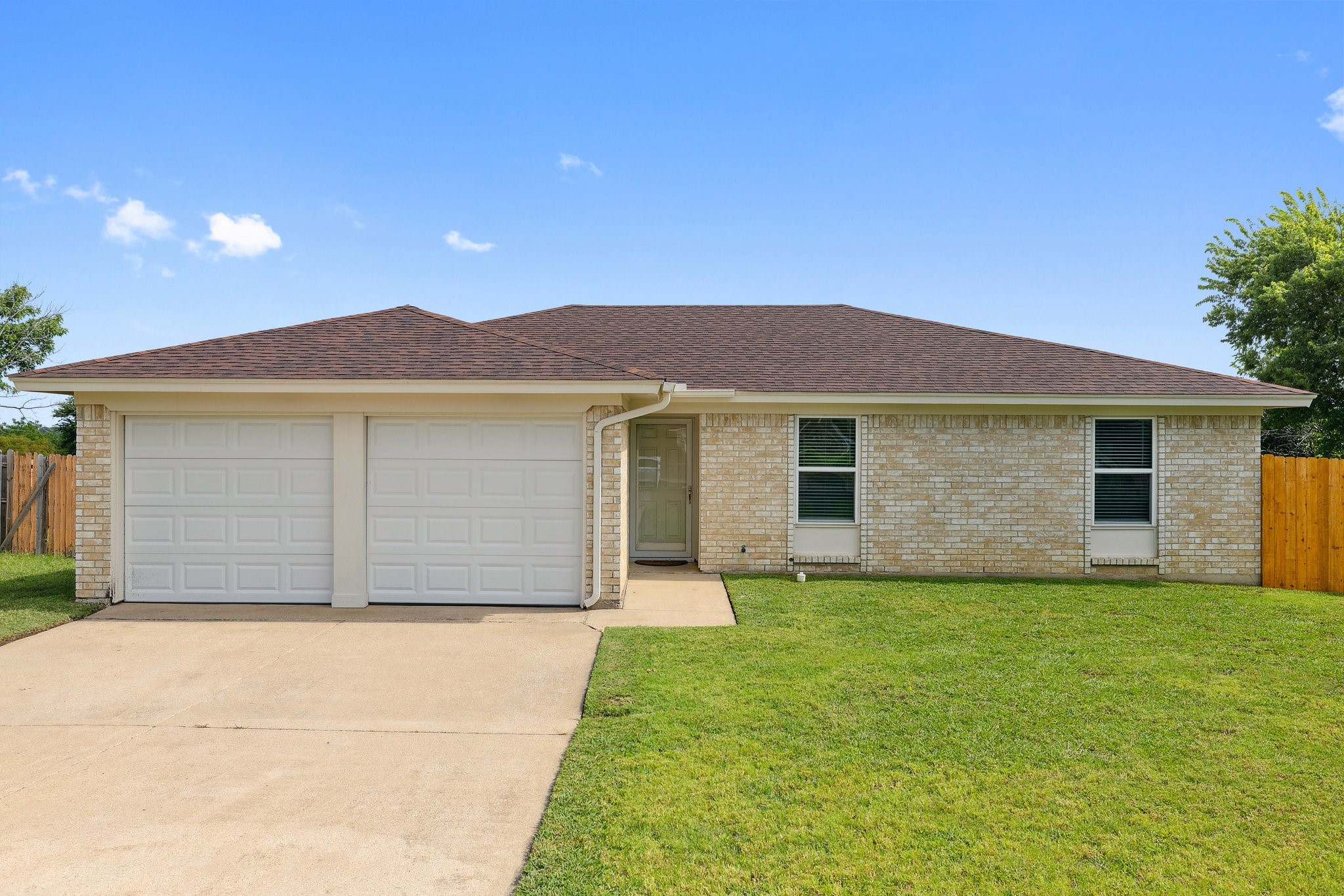 9920 Alemeda Court Fort Worth TX 76108