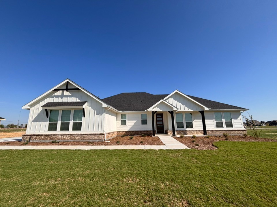 154 Snowy Owl Trail New Fairview TX 76078