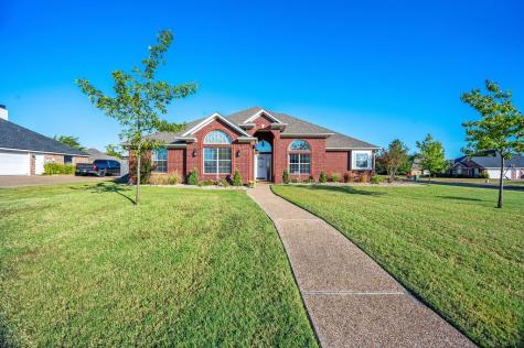 1201 W Tate Street Robinson TX 76706