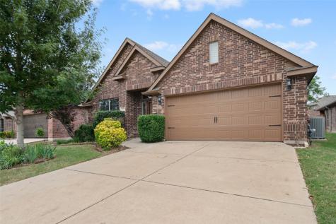 1228 Realoaks Drive Fort Worth TX 76131