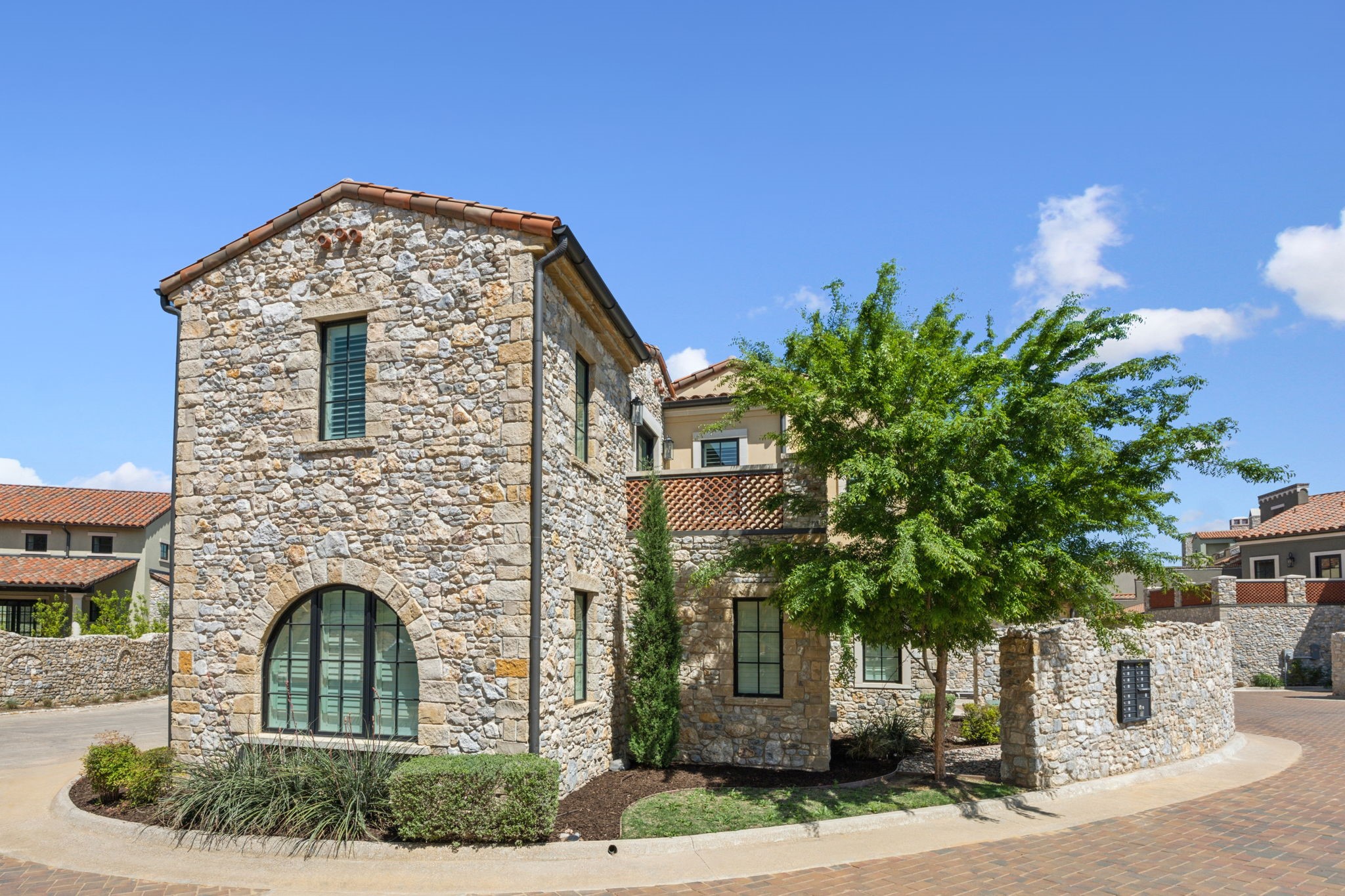 9 Catalonia Drive Westlake TX 76262