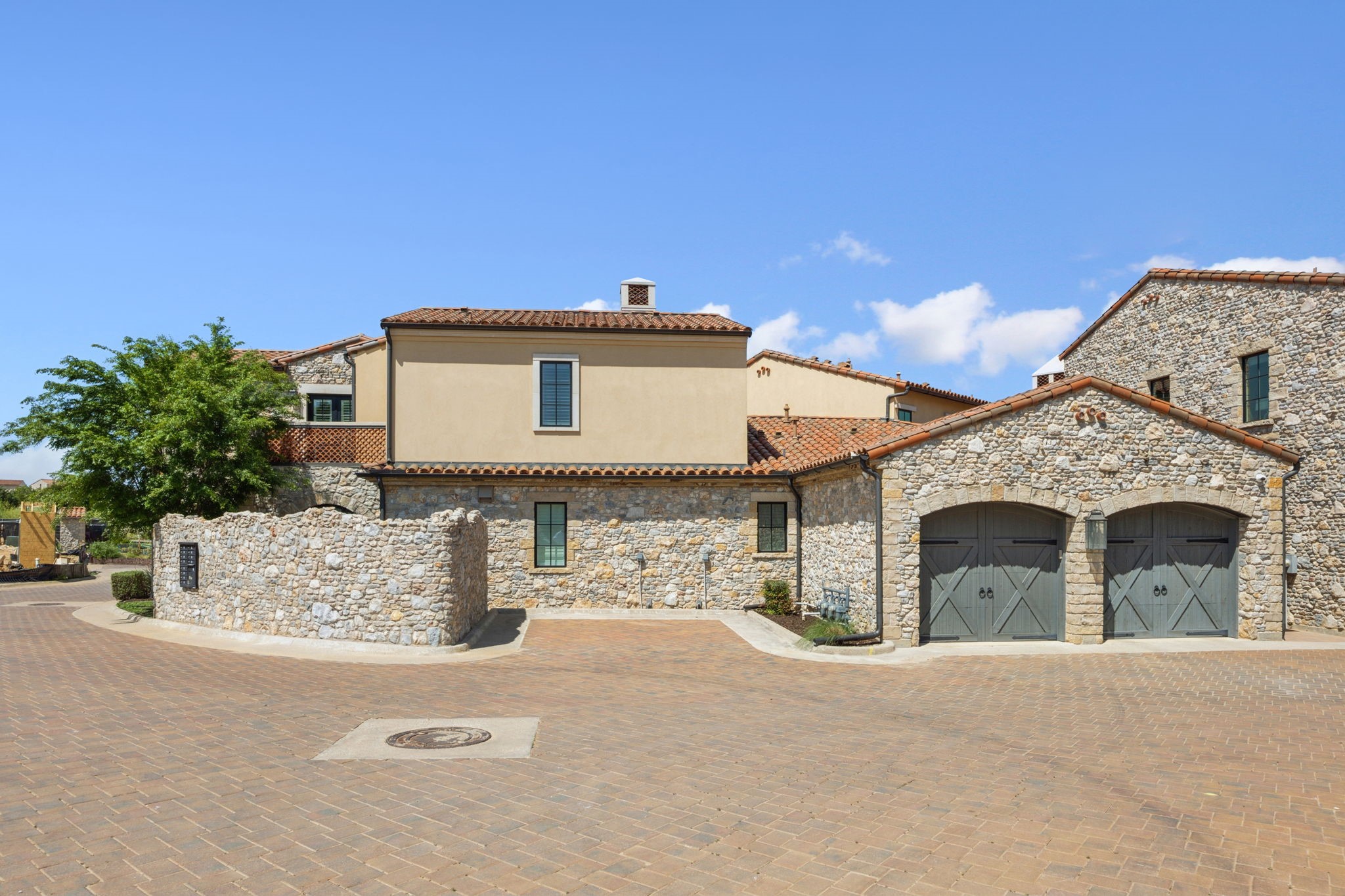 9 Catalonia Drive Westlake TX 76262