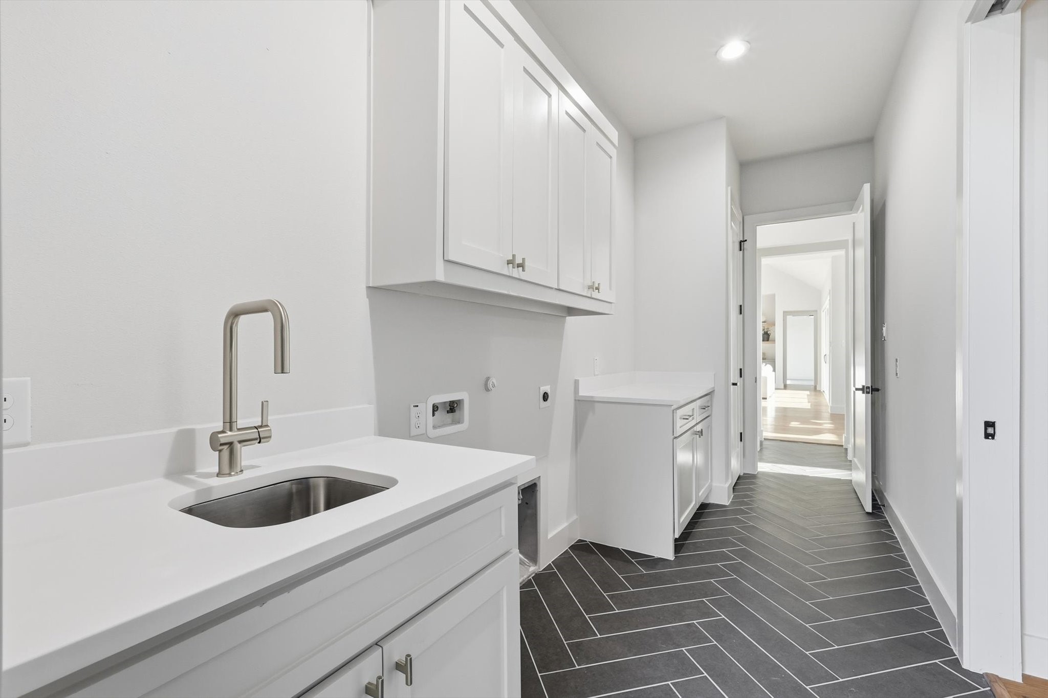 449 Whispering Way Red Oak TX 75154