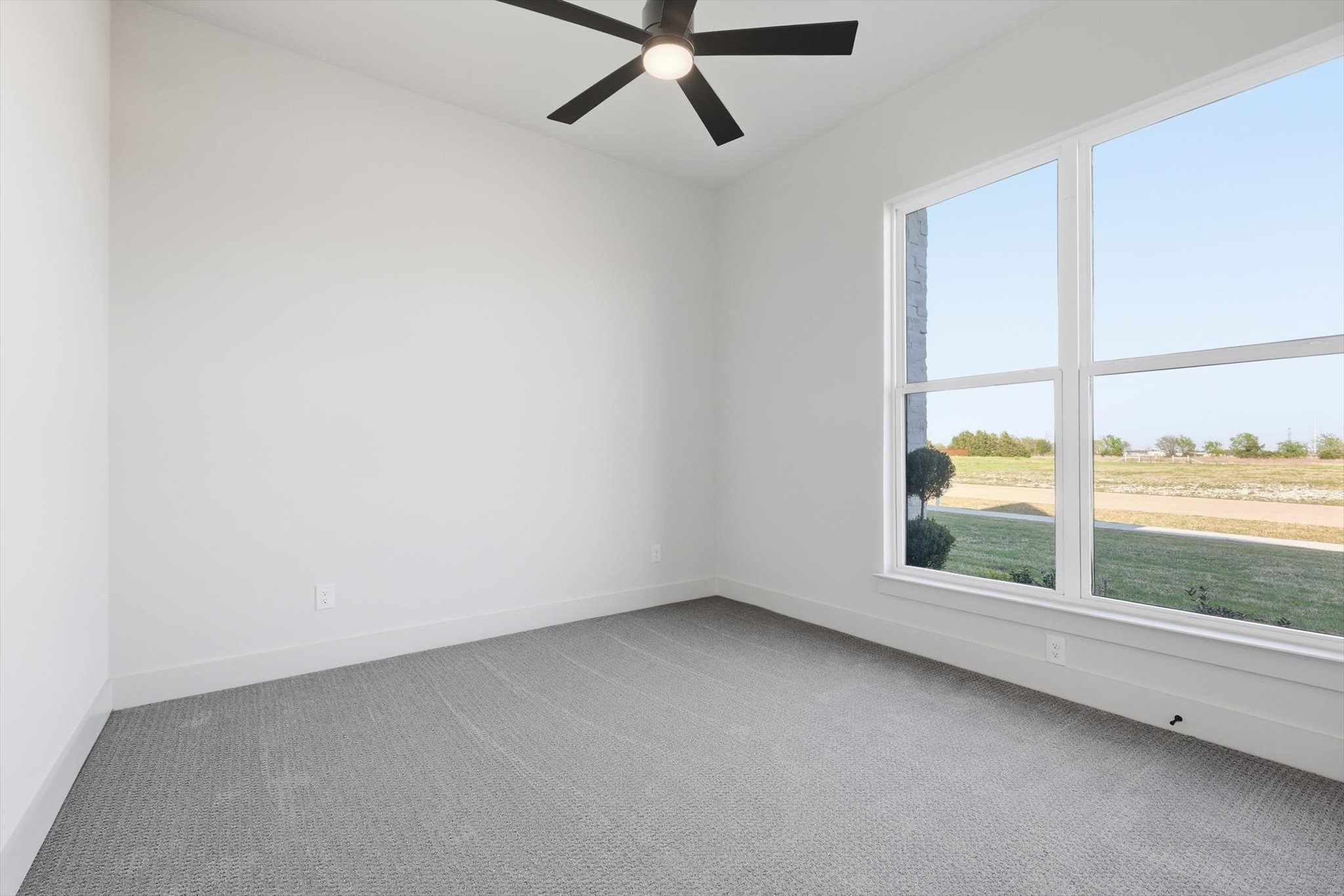 449 Whispering Way Red Oak TX 75154
