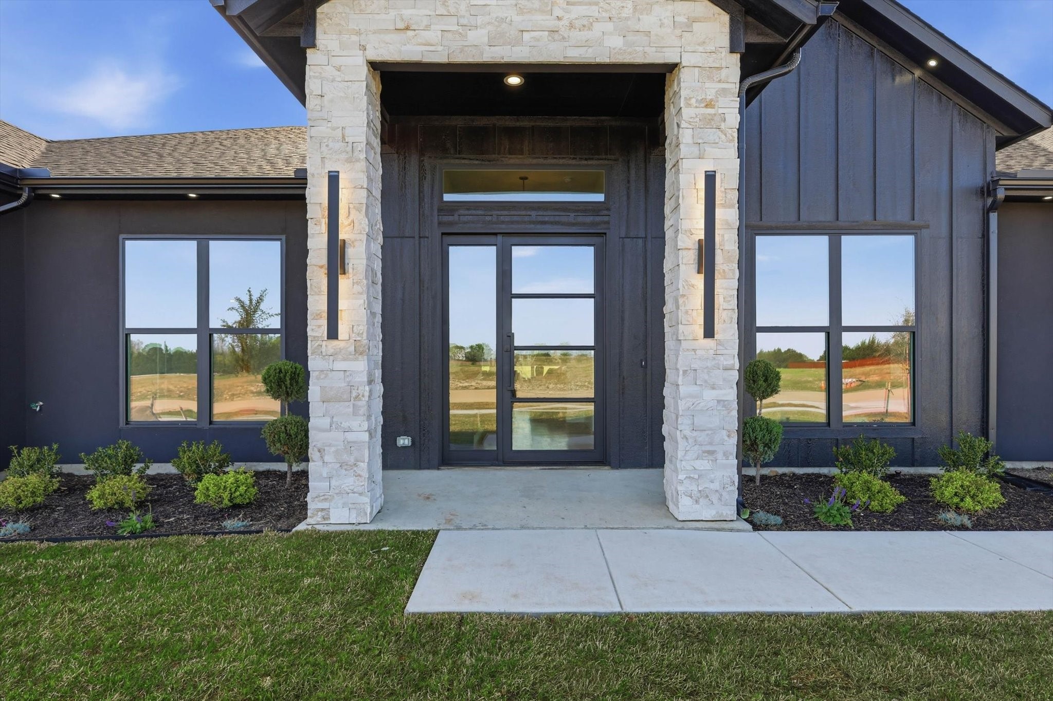 449 Whispering Way Red Oak TX 75154