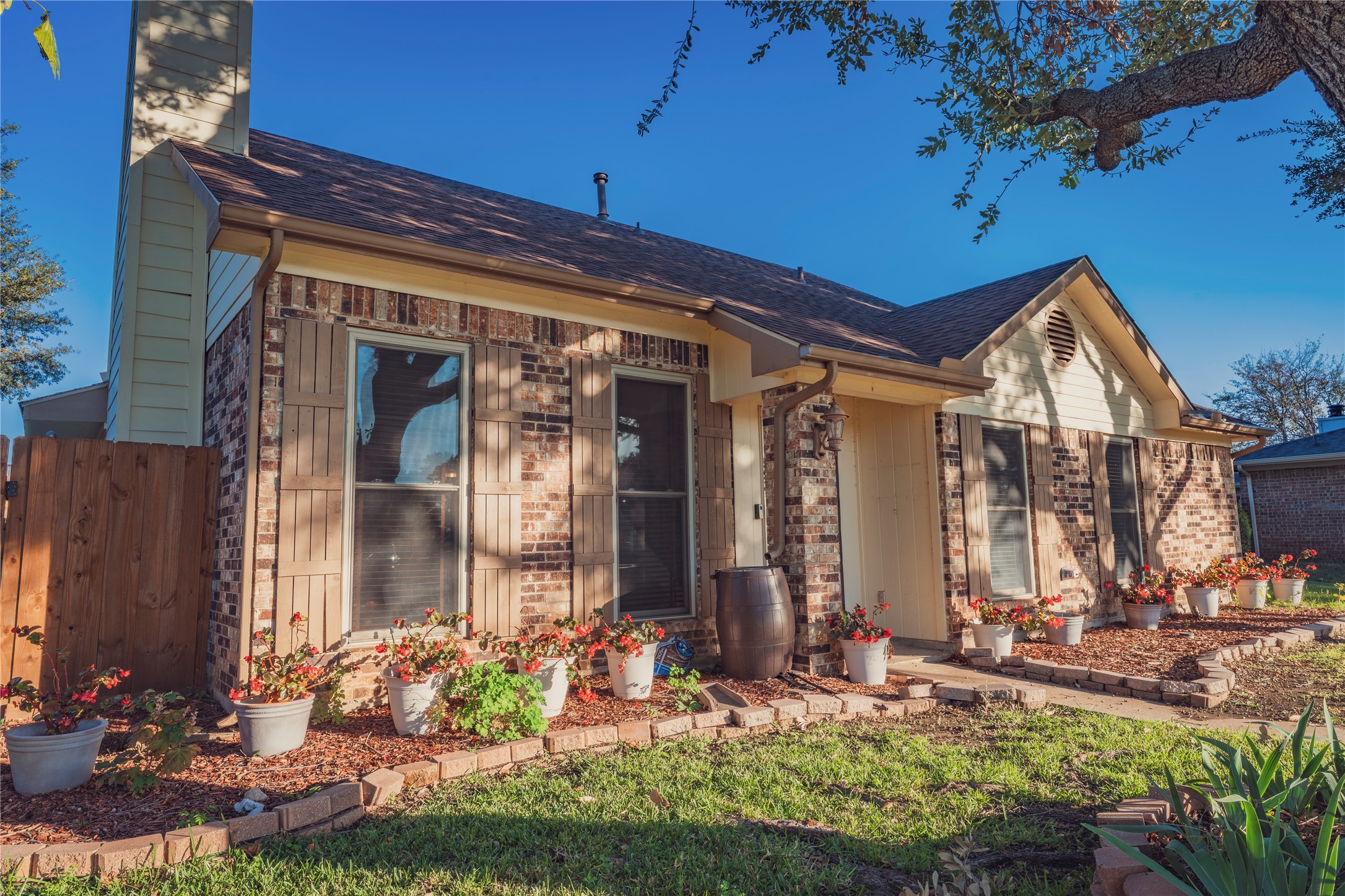 593 King Circle Lewisville TX 75067
