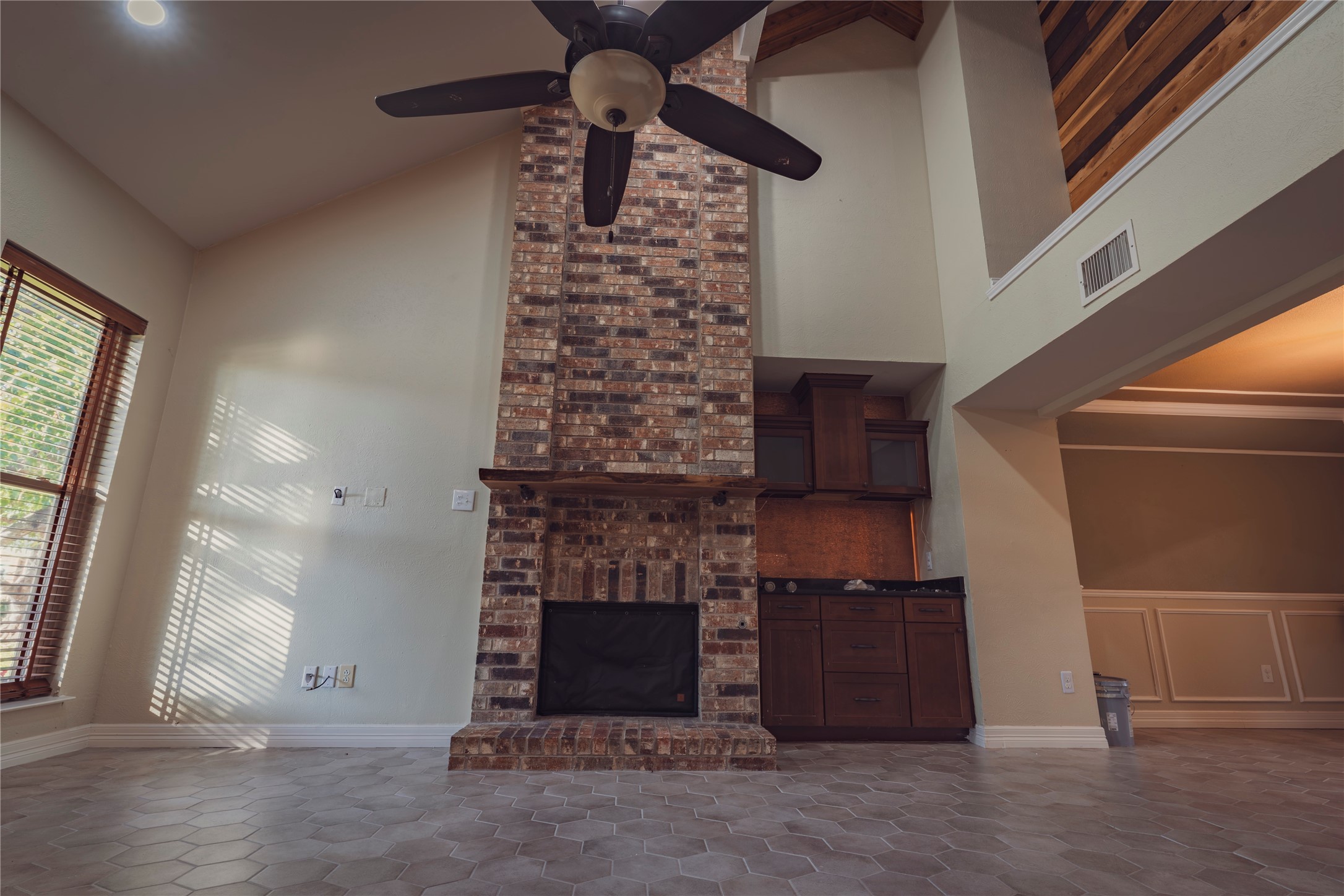 593 King Circle Lewisville TX 75067