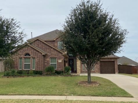 2226 Fallbrooke Drive Grand Prairie TX 75050