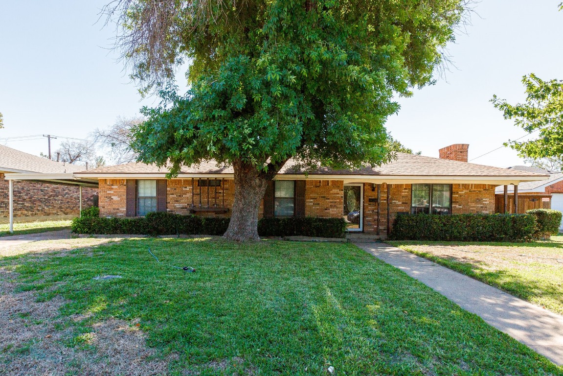 3036 Touraine Drive Dallas TX 75211