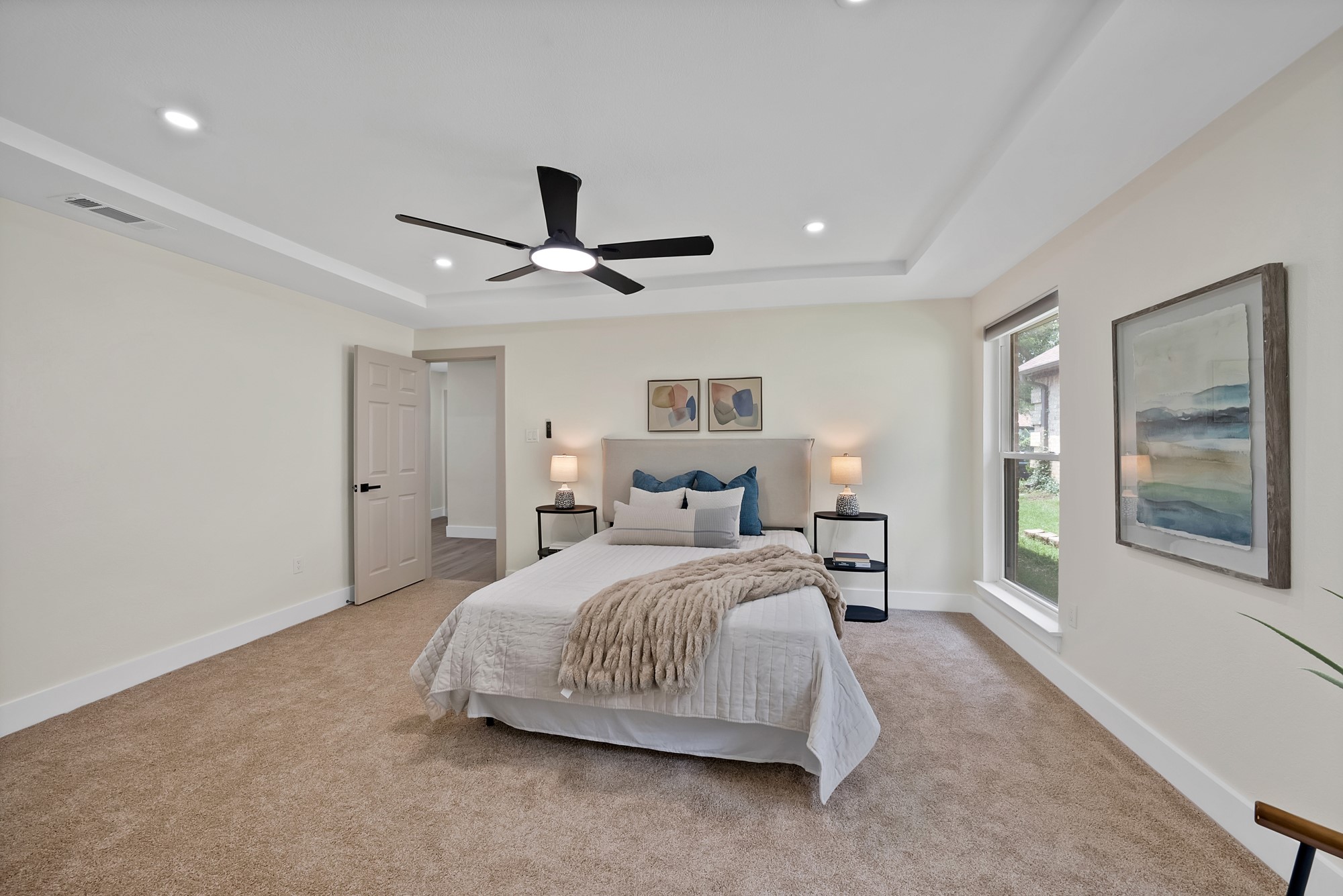 929 Thistle Ridge Lane Arlington TX 76017