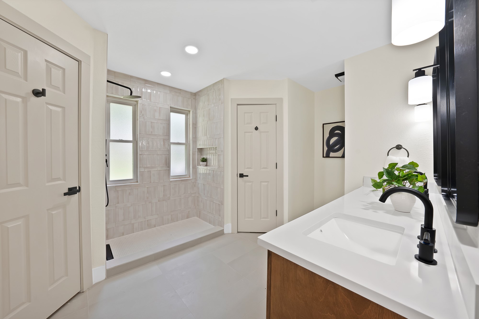 929 Thistle Ridge Lane Arlington TX 76017