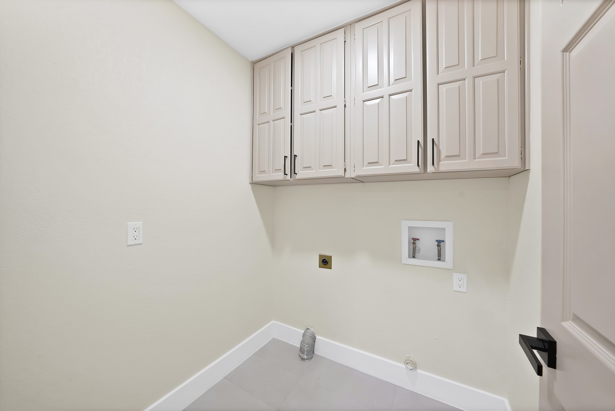 929 Thistle Ridge Lane Arlington TX 76017