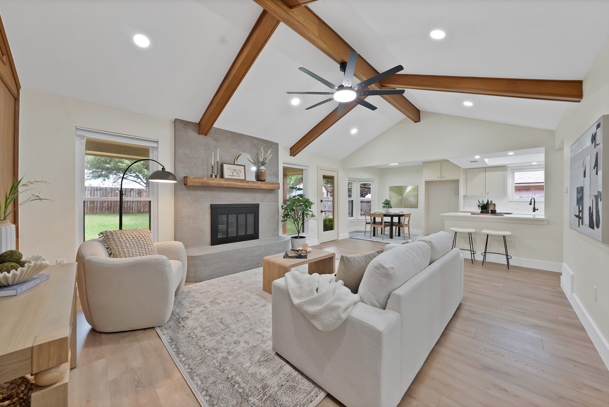 929 Thistle Ridge Lane Arlington TX 76017