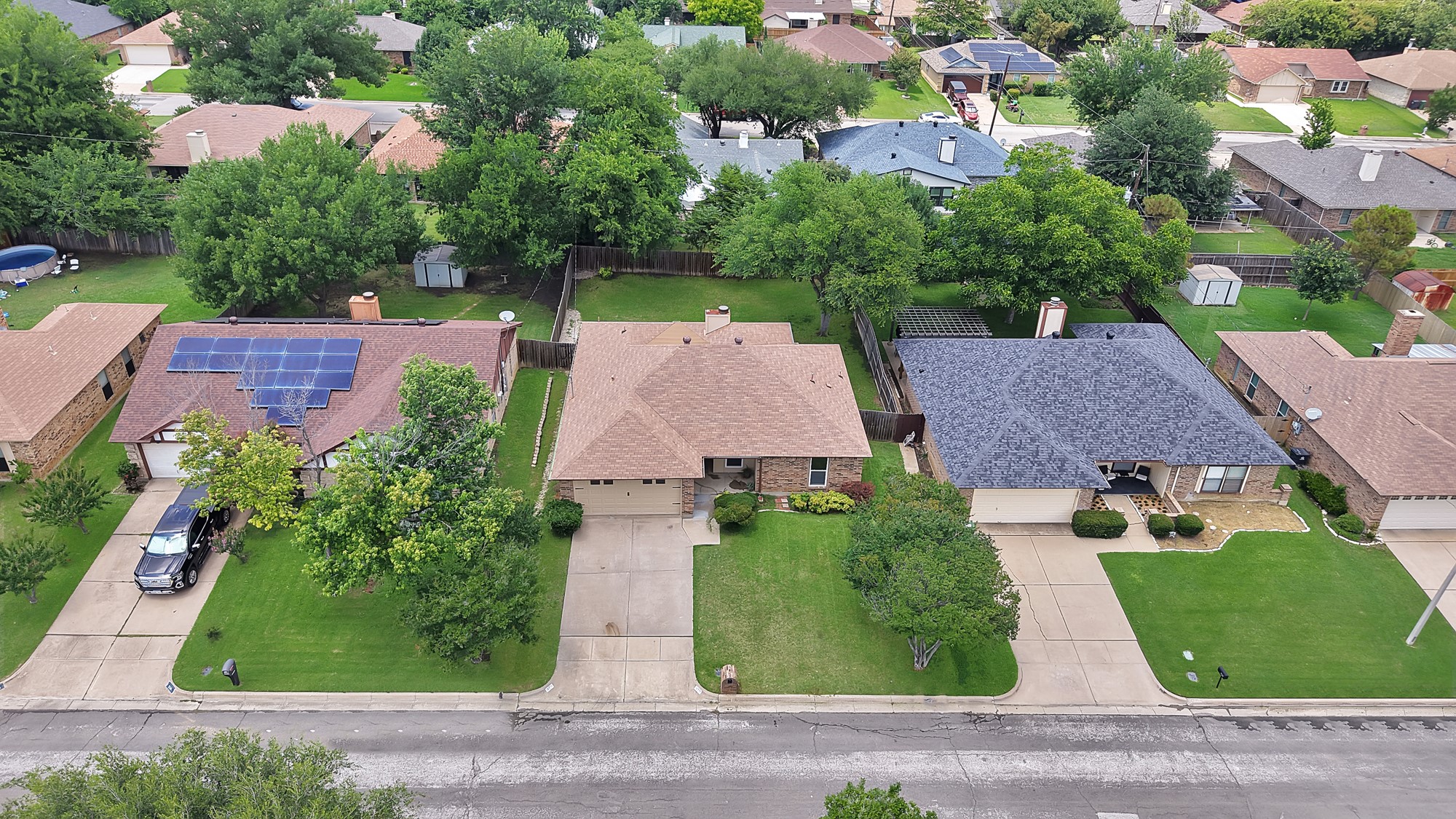 929 Thistle Ridge Lane Arlington TX 76017
