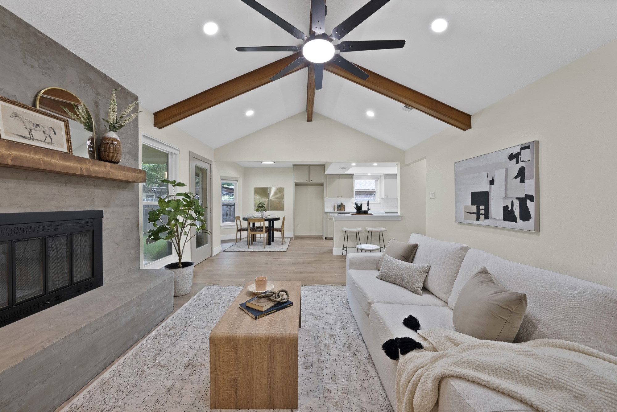 929 Thistle Ridge Lane Arlington TX 76017