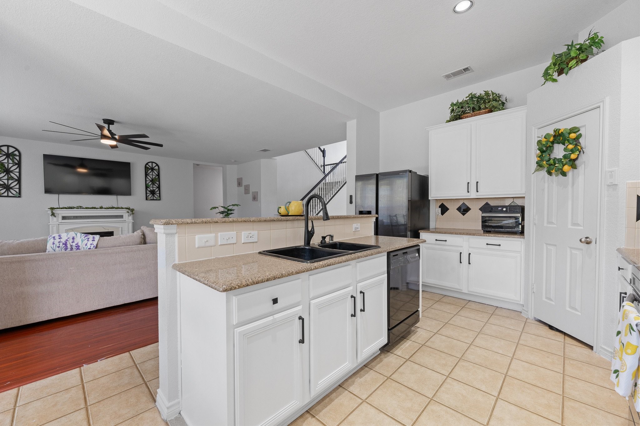 7722 Labrador Drive Arlington TX 76002
