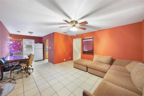 3906 Henderson Street Greenville TX 75401