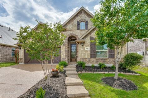 631 Bridgewater Street Euless TX 76039