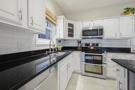1123 Clermont Avenue Dallas TX 75223