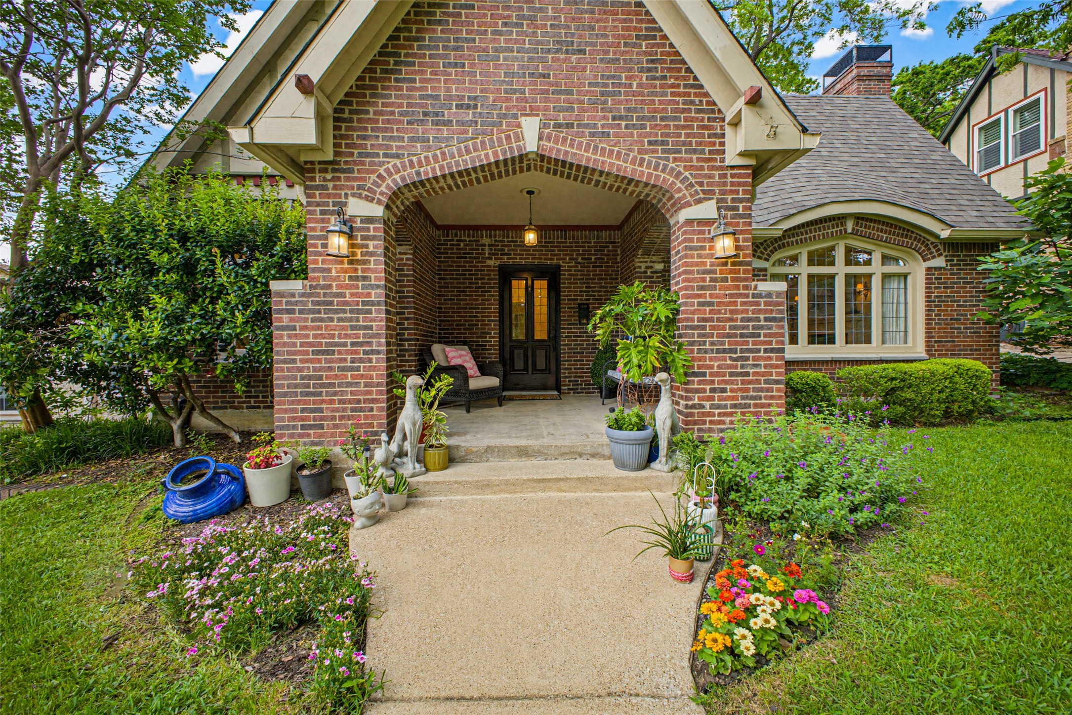 1123 Clermont Avenue Dallas TX 75223