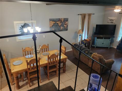 706 W Wrights Avenue Comanche TX 76442