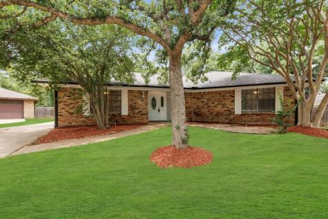 4800 Rock Ridge Court Arlington TX 76017