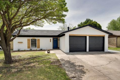 525 Cole Avenue Saginaw TX 76179