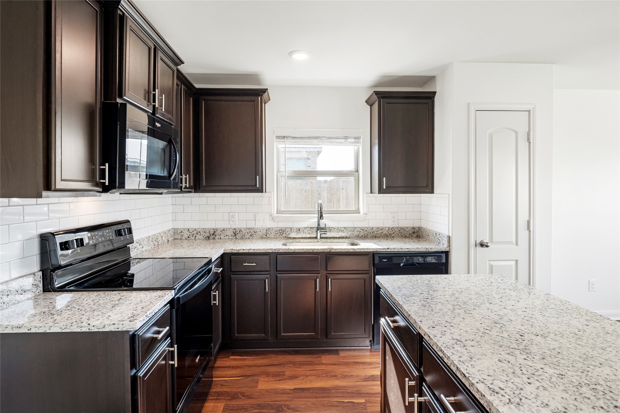 4014 Lakeview Drive Sanger TX 76266