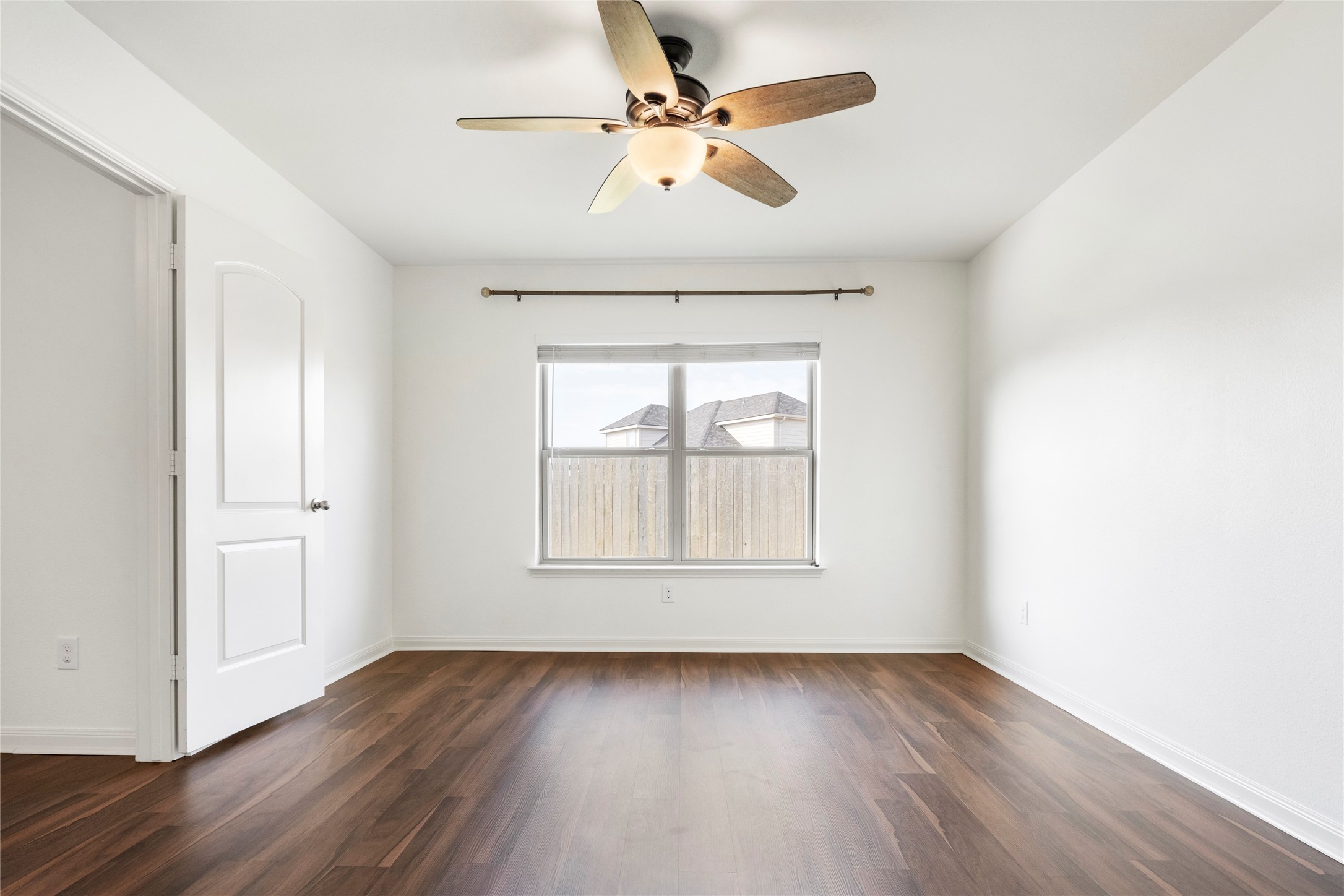4014 Lakeview Drive Sanger TX 76266